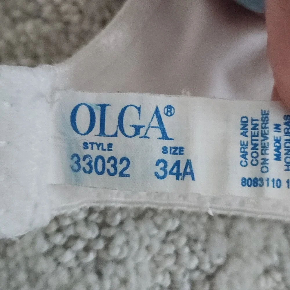 Olga Vintage White Floral Lace Underwire Bra Adjustable Straps size 34A